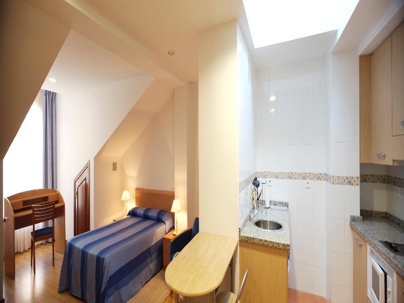 Apartamentos Urban Blue, Blue Hotels Gijon Exterior photo